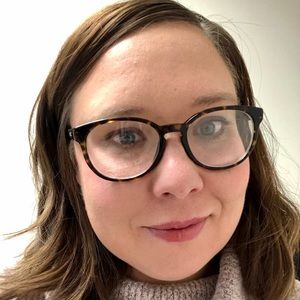 Meet your Posher, Vivian